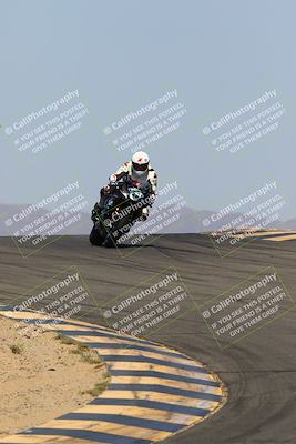 media/Mar-28-2022-Superbike Trackdays (Mon) [[b8603d0f67]]/Open Track Time/Turns 9 and 10/